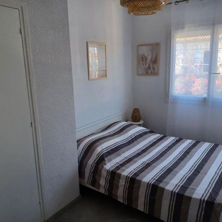 Superbe Appartement Avec Vue Sur Le Port Et Plage Saint-Pierre-la-Mer  Luaran gambar