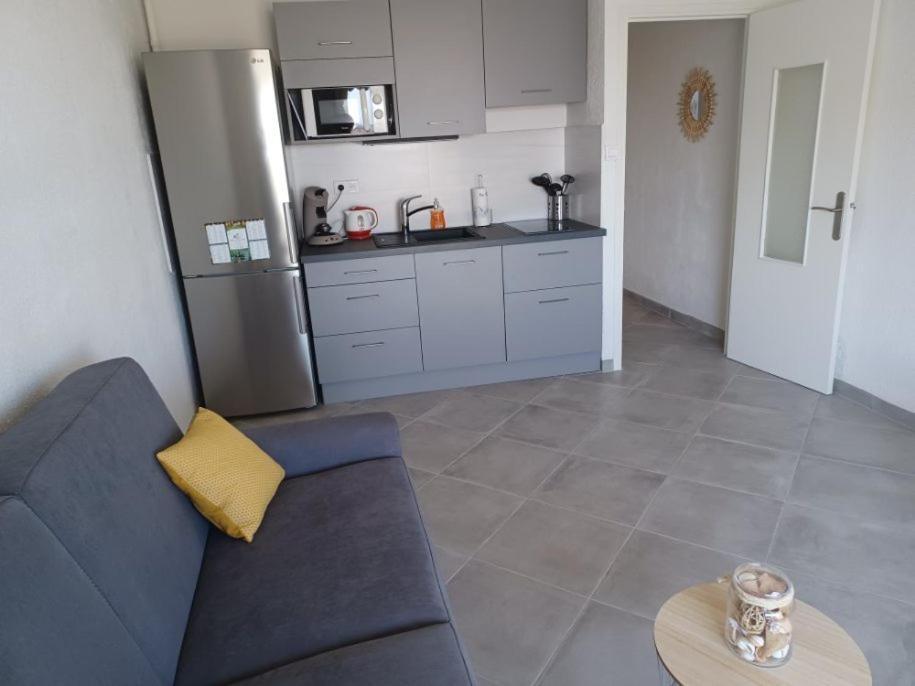Superbe Appartement Avec Vue Sur Le Port Et Plage Saint-Pierre-la-Mer  Luaran gambar